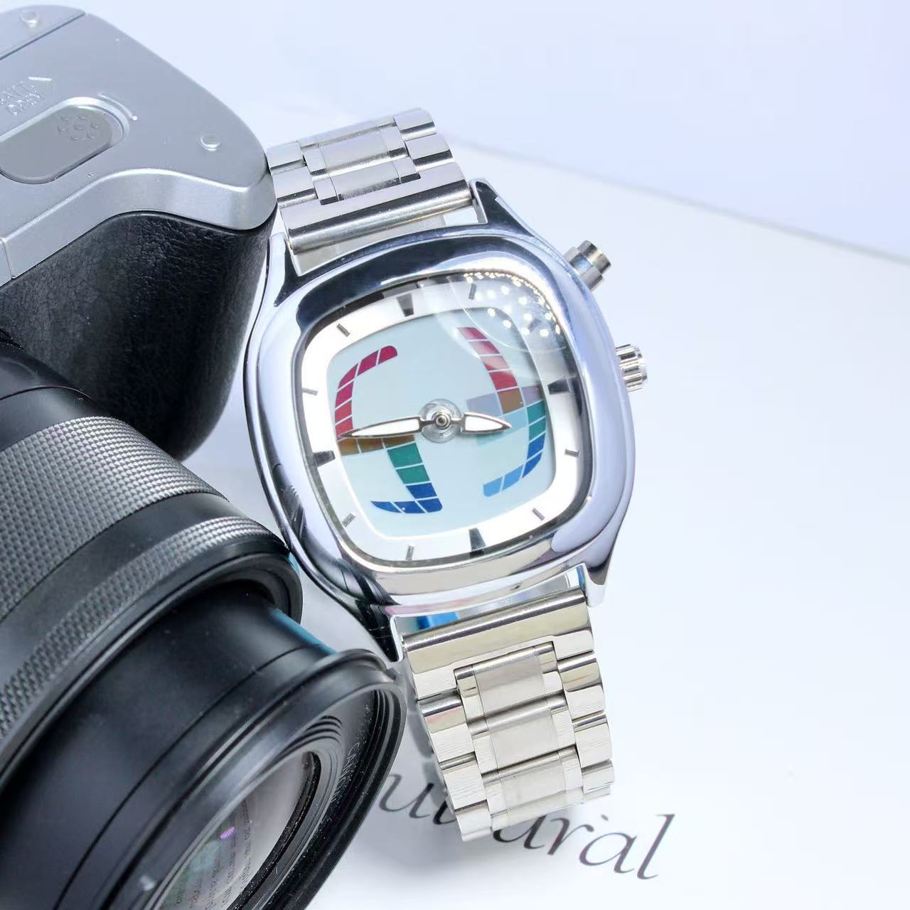 Vintage Watch Collecting - ミレニアムレトロスタイルメンズウォッチクォーツ時計30m防水ステンレス高品質腕時計男性用Y2K配送代理店