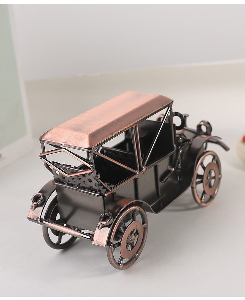 ヨーロッパスタイルのヴィンテージ合金古い車の模型装飾品クリエ - Vintage Toys Collection のレビューと価格